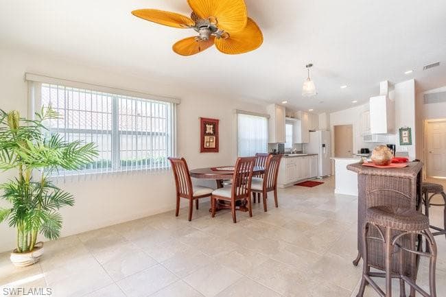 7636 Rozzini Ln, Naples, FL 34114-32