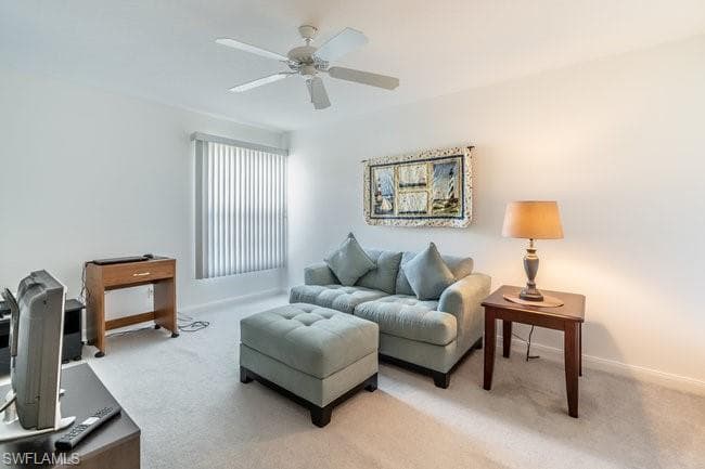 7636 Rozzini Ln, Naples, FL 34114-38