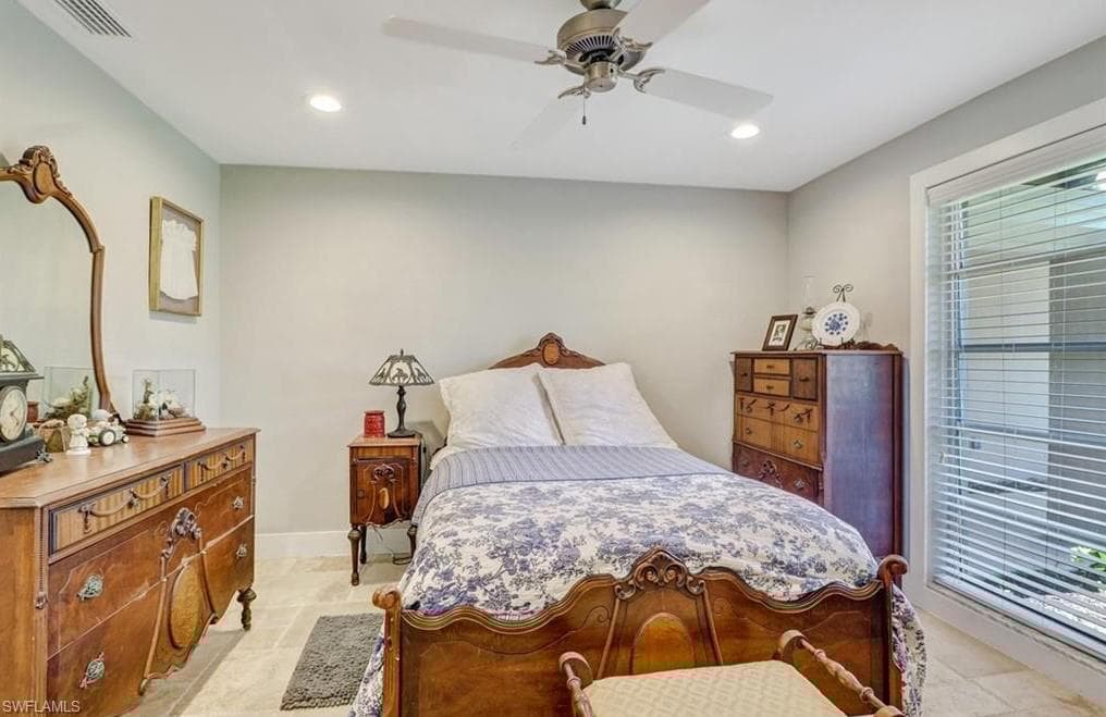 687 Cypress Way E, Naples, FL 34110-7