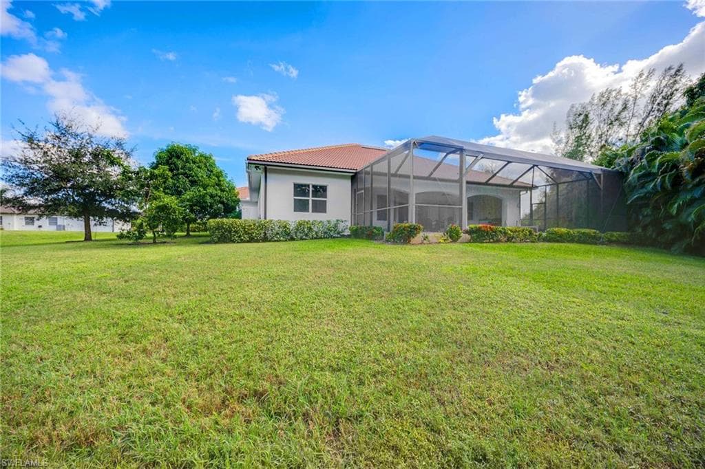 18169 Baywood Dr, Naples, FL 34114-35