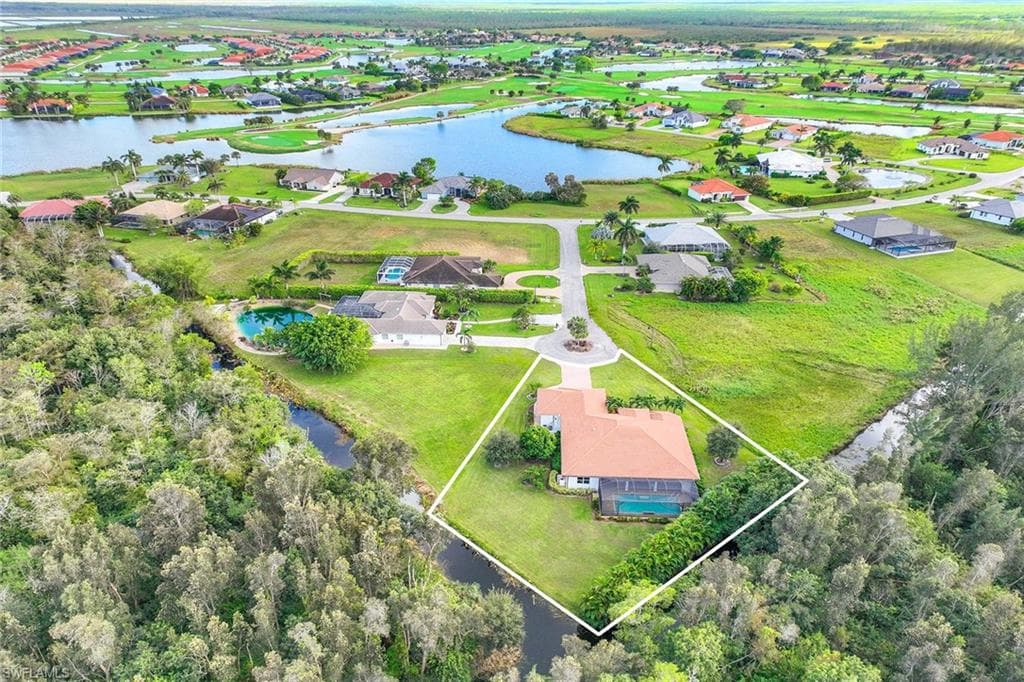 18169 Baywood Dr, Naples, FL 34114-41