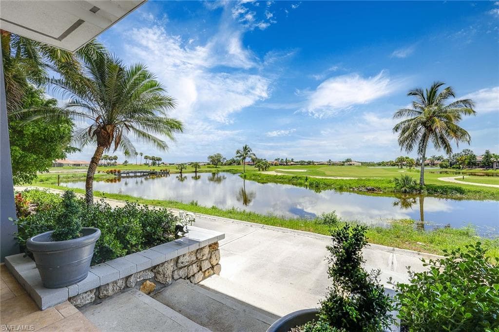 18169 Baywood Dr, Naples, FL 34114-47