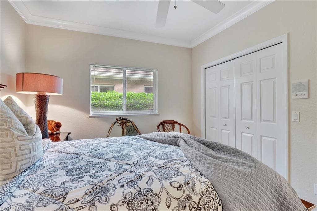 74 Erin Way, Naples, FL 34119-15