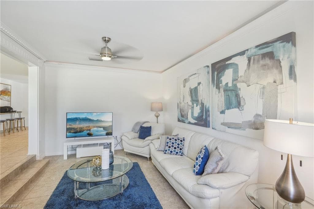 702 107th Ave N, Naples, FL 34108-13