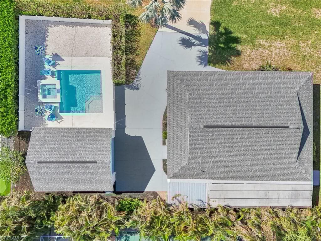 702 107th Ave N, Naples, FL 34108-44