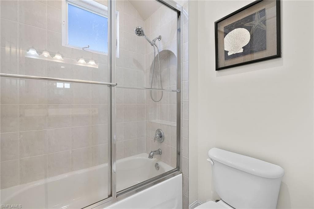 8894 Shenendoah Cir, Naples, FL 34113-24