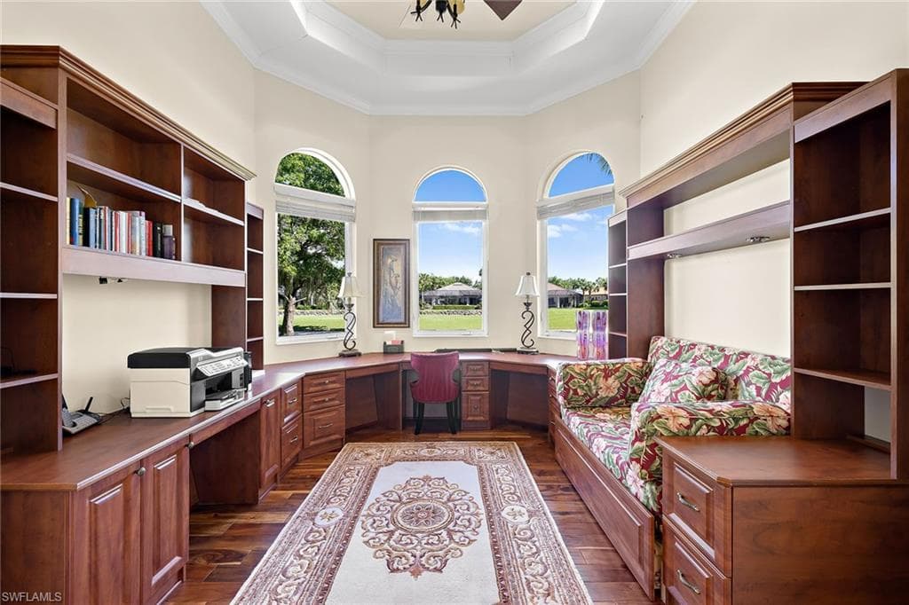8894 Shenendoah Cir, Naples, FL 34113-31