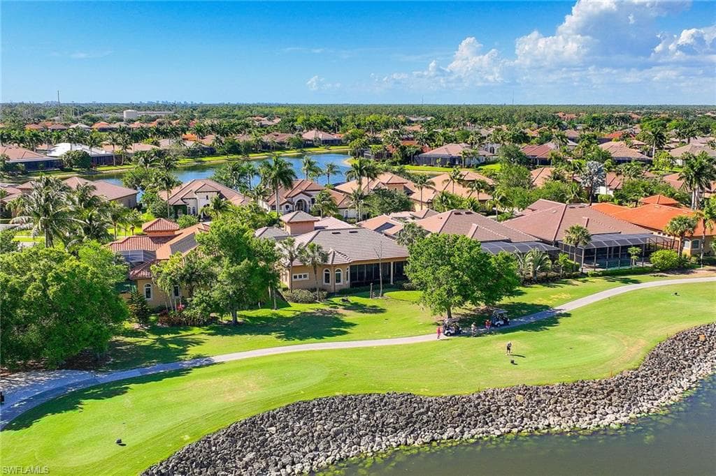 8894 Shenendoah Cir, Naples, FL 34113-49