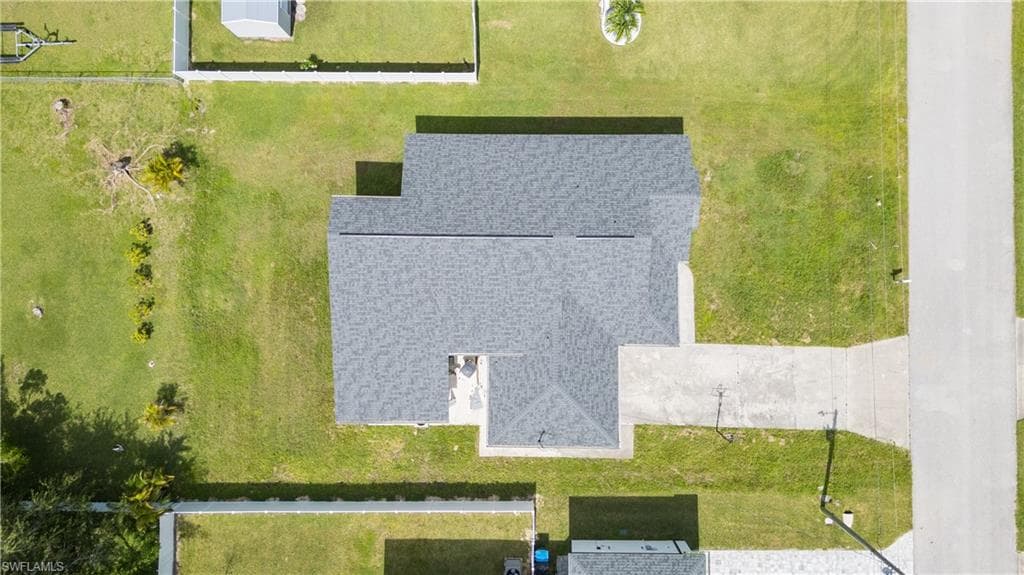 226 6th Ter, Cape Coral, FL 33990-36