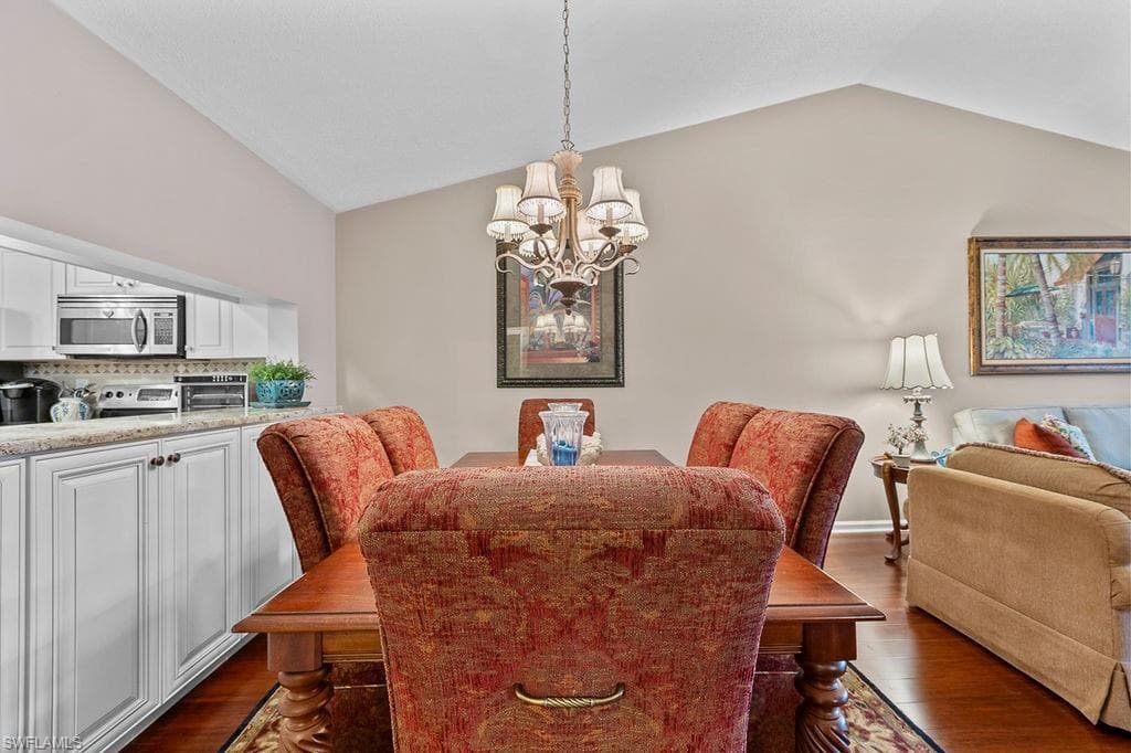 3685 Amberly Cir D303, Naples, FL 34112-9
