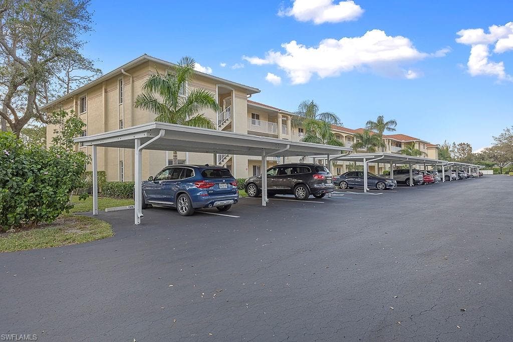 3685 Amberly Cir D303, Naples, FL 34112-25