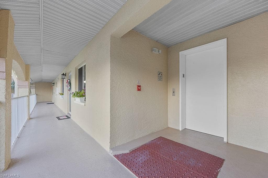3685 Amberly Cir D303, Naples, FL 34112-26