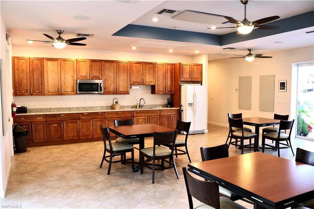 3685 Amberly Cir D303, Naples, FL 34112-40