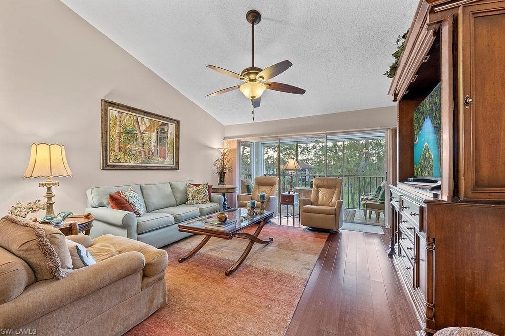 3685 Amberly Cir D303, Naples, FL 34112-7