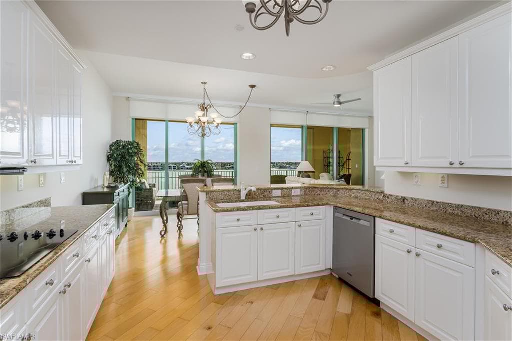 1069 Bald Eagle Dr S-602, Marco Island, FL 34145-31