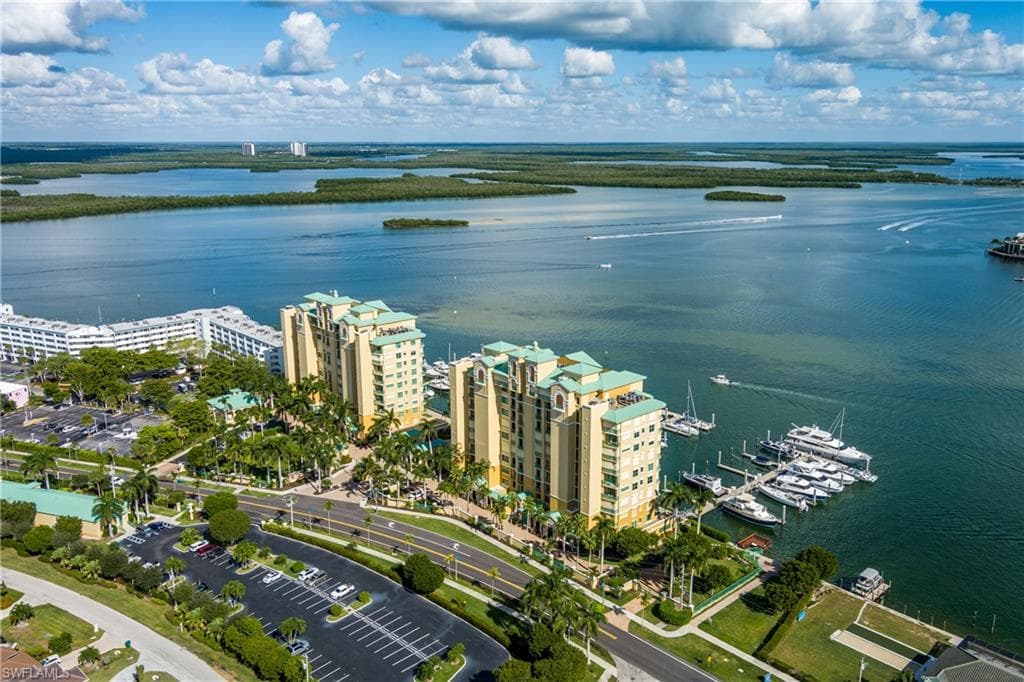 1069 Bald Eagle Dr S-602, Marco Island, FL 34145-51