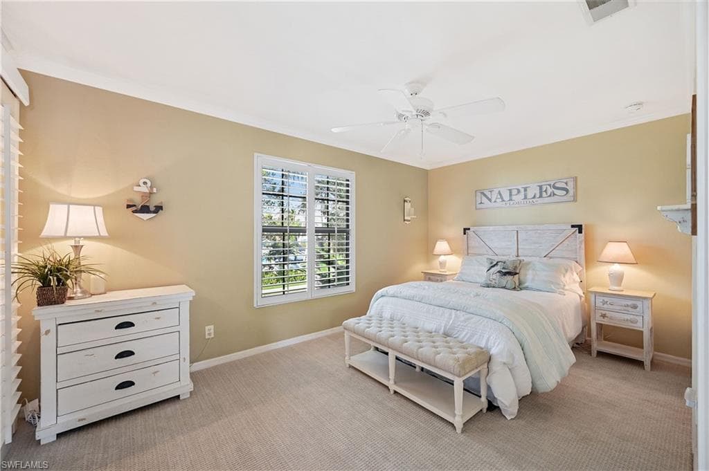 880 8th Ave S 202, Naples, FL 34102-23