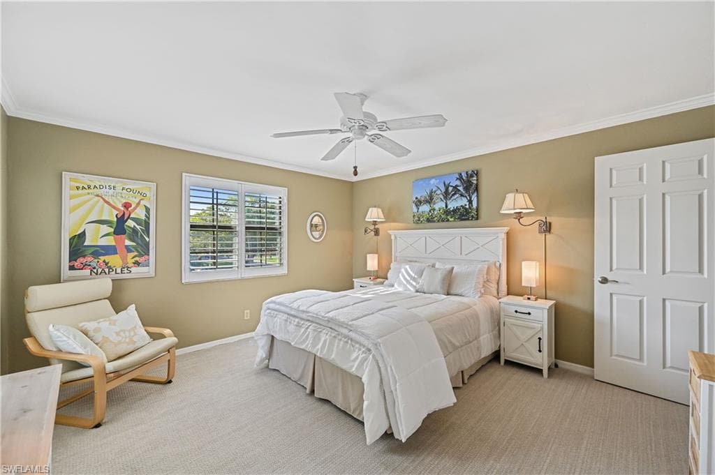 880 8th Ave S 202, Naples, FL 34102-26