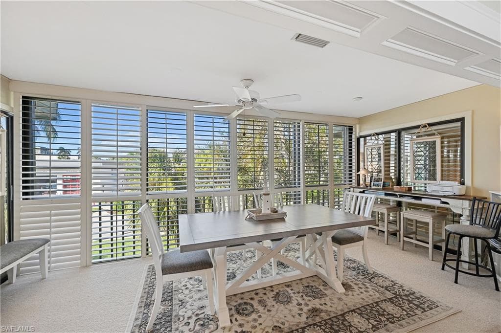 880 8th Ave S 202, Naples, FL 34102-34