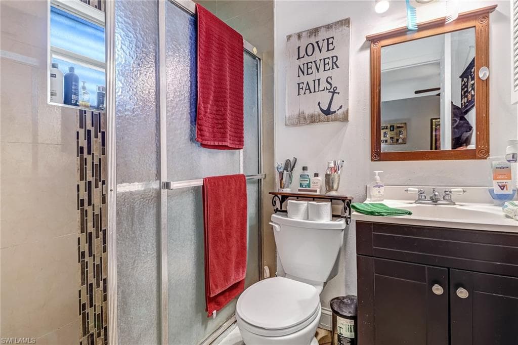 4988 19th Pl SW, Naples, FL 34116-19