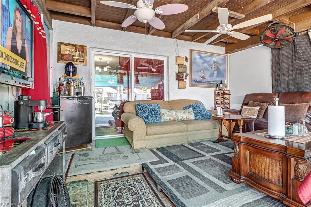 4988 19th Pl SW, Naples, FL 34116-22