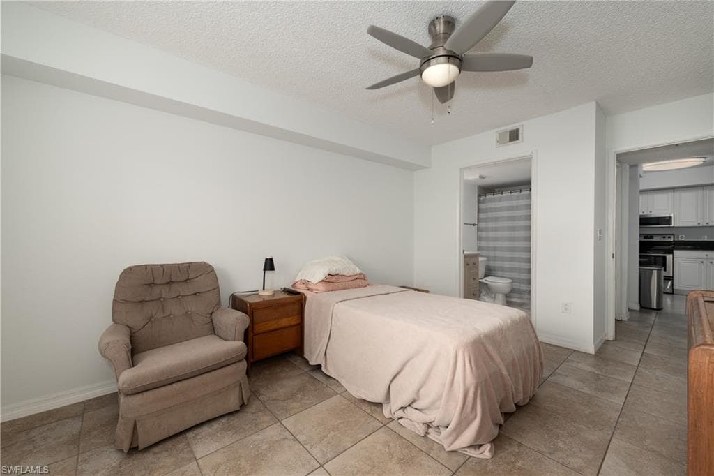 8290 Ibis Club Ln 902, Naples, FL 34104-22