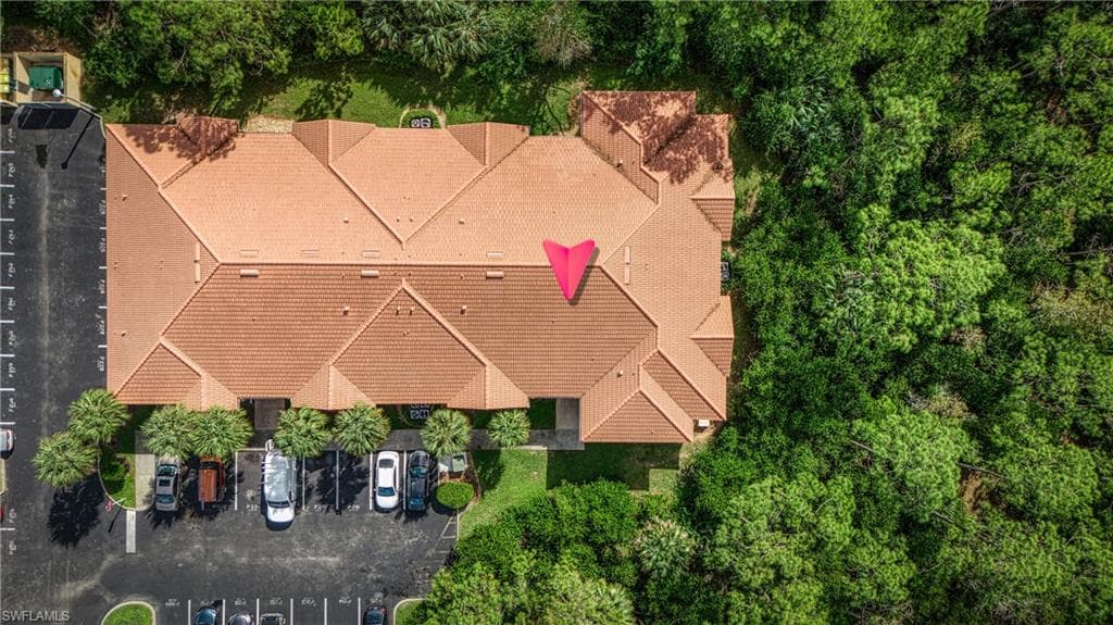8290 Ibis Club Ln 902, Naples, FL 34104-32