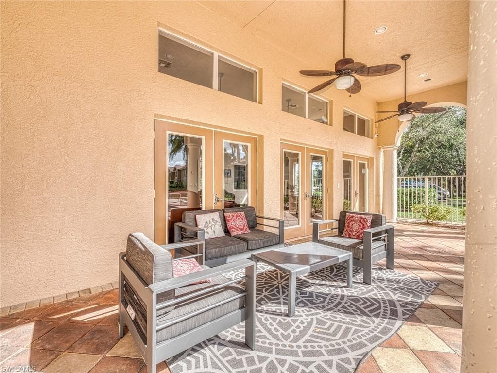8290 Ibis Club Ln 902, Naples, FL 34104-35