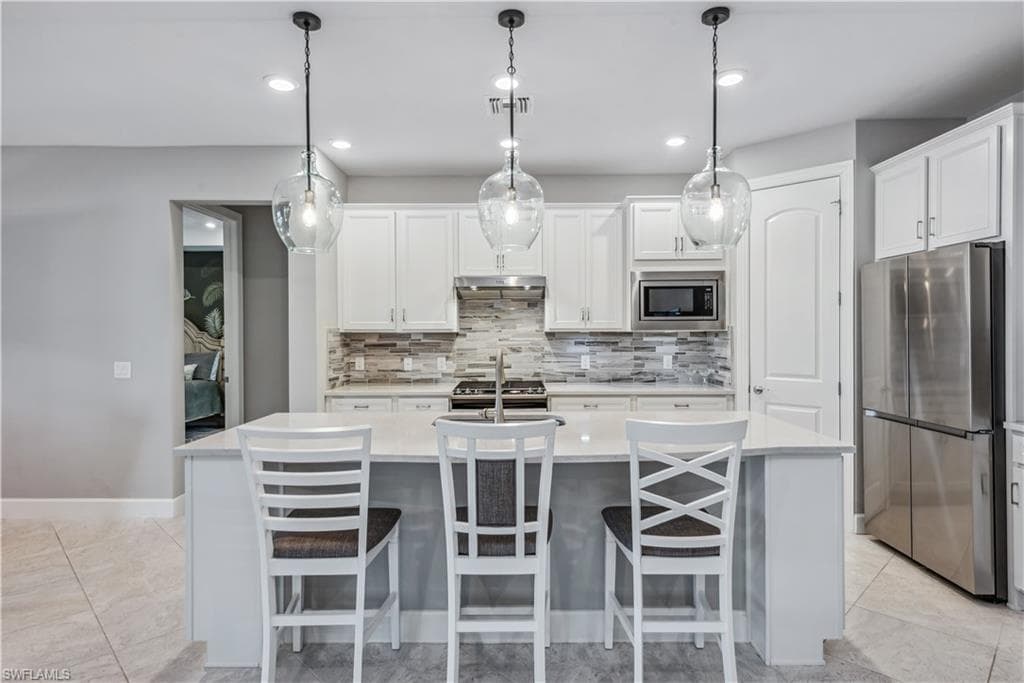 2768 Amaranda Ct, Naples, FL 34114-10
