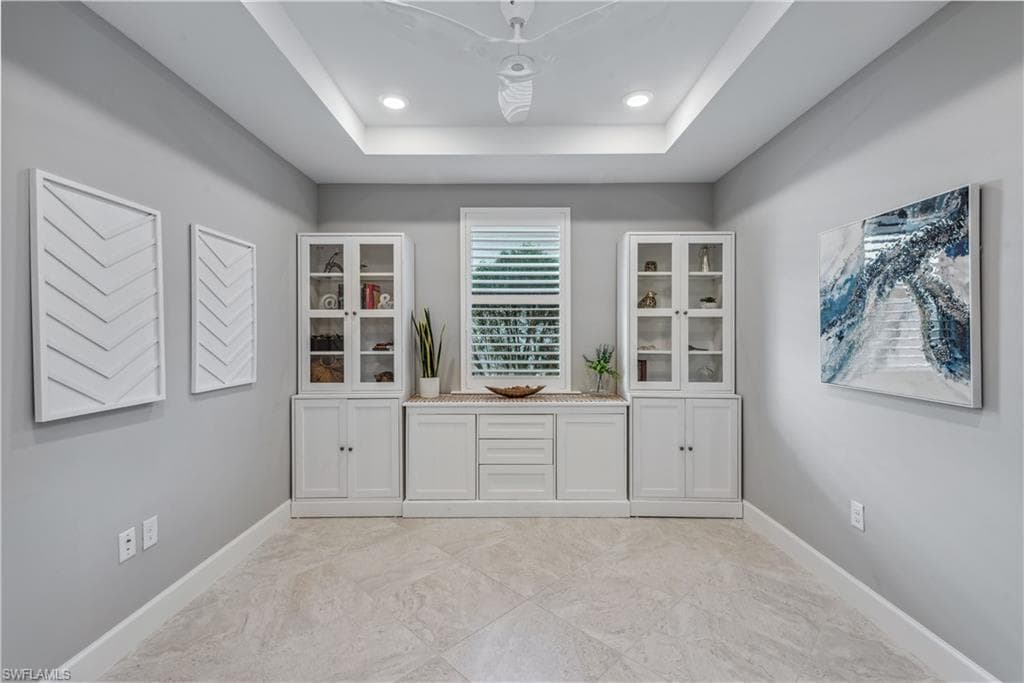 2768 Amaranda Ct, Naples, FL 34114-16