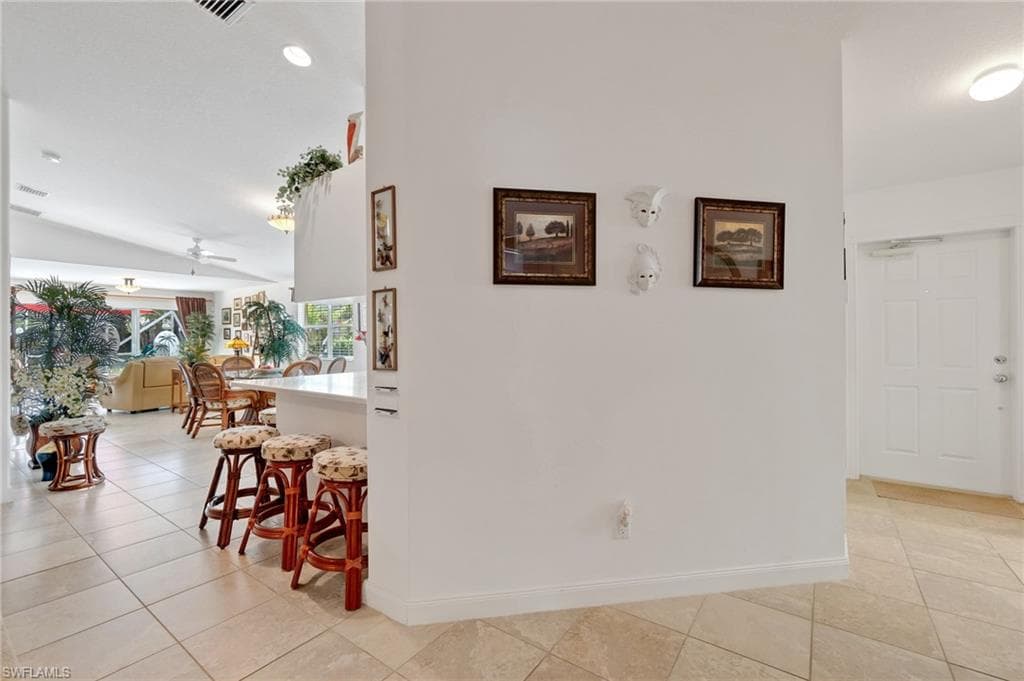 8084 Xenia Ln, Naples, FL 34114-11