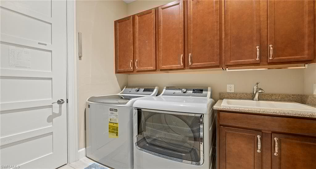 6553 Dominica Dr 202, Naples, FL 34113-29