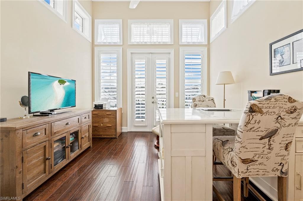 6553 Dominica Dr 202, Naples, FL 34113-36