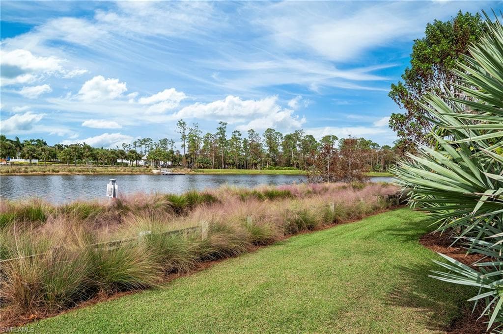 6553 Dominica Dr 202, Naples, FL 34113-40