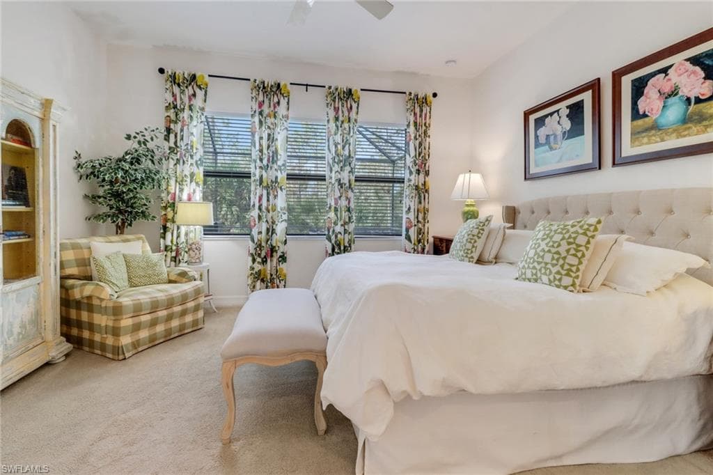 3475 Pacific Dr, Naples, FL 34119-13