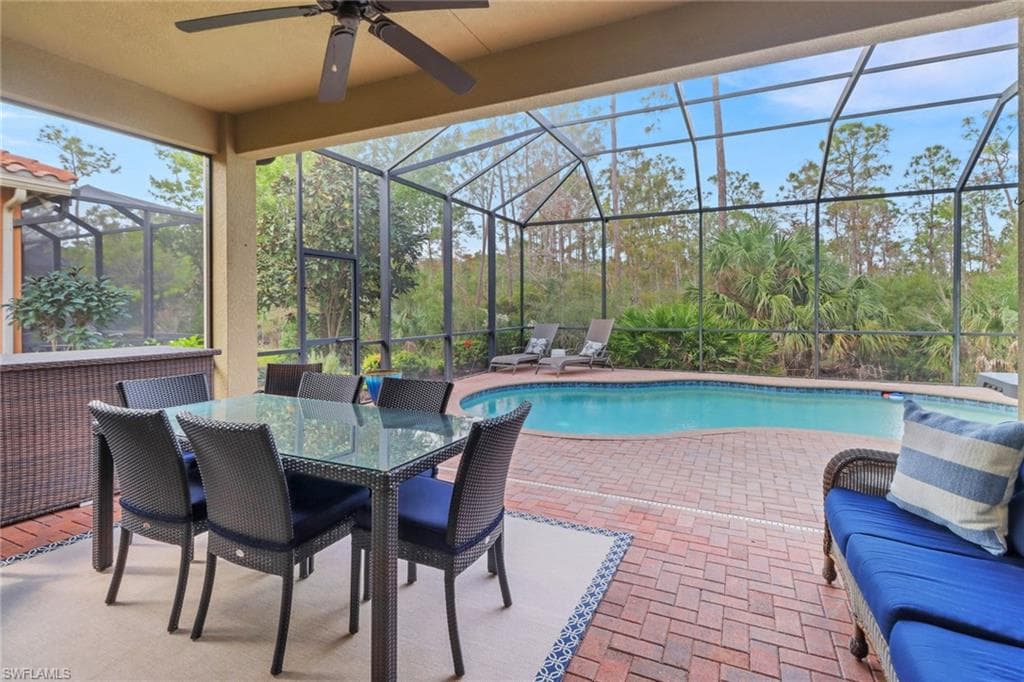 3475 Pacific Dr, Naples, FL 34119-18