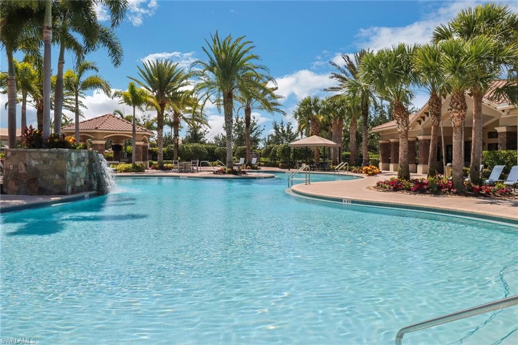 3475 Pacific Dr, Naples, FL 34119-29