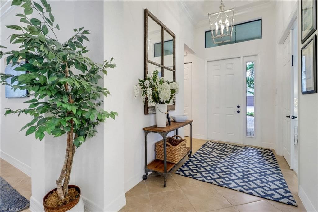 3475 Pacific Dr, Naples, FL 34119-4