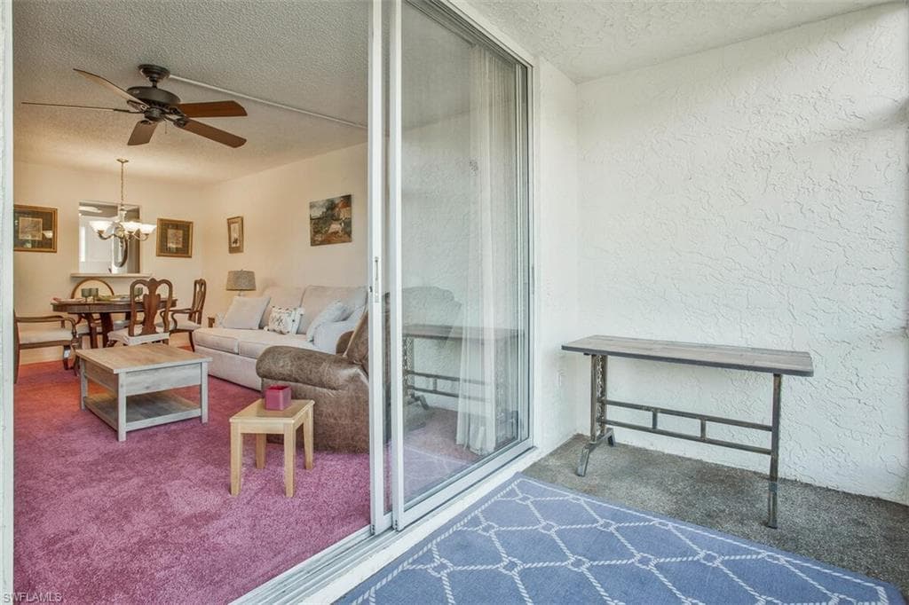 4158 27th Ct SW 102, Naples, FL 34116-21