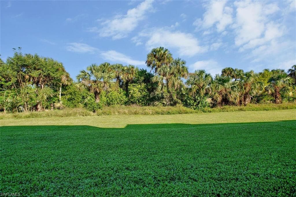 4158 27th Ct SW 102, Naples, FL 34116-24