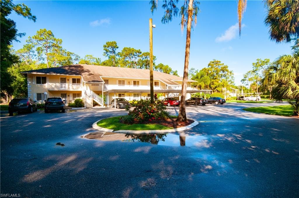 3451 County Barn Rd G201, Naples, FL 34112-14