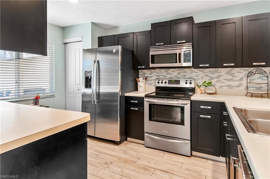3451 County Barn Rd G201, Naples, FL 34112-6