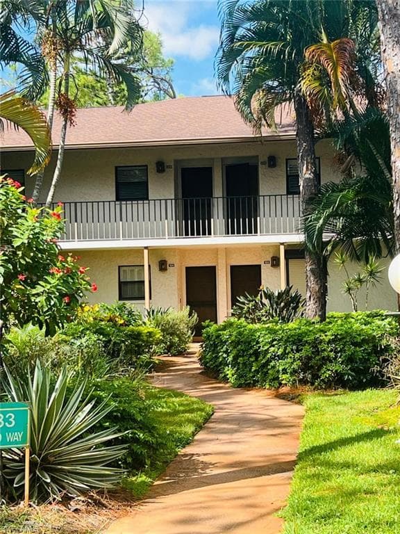 1733 Courtyard Way B-204, Naples, FL 34112-17