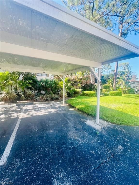 1733 Courtyard Way B-204, Naples, FL 34112-19