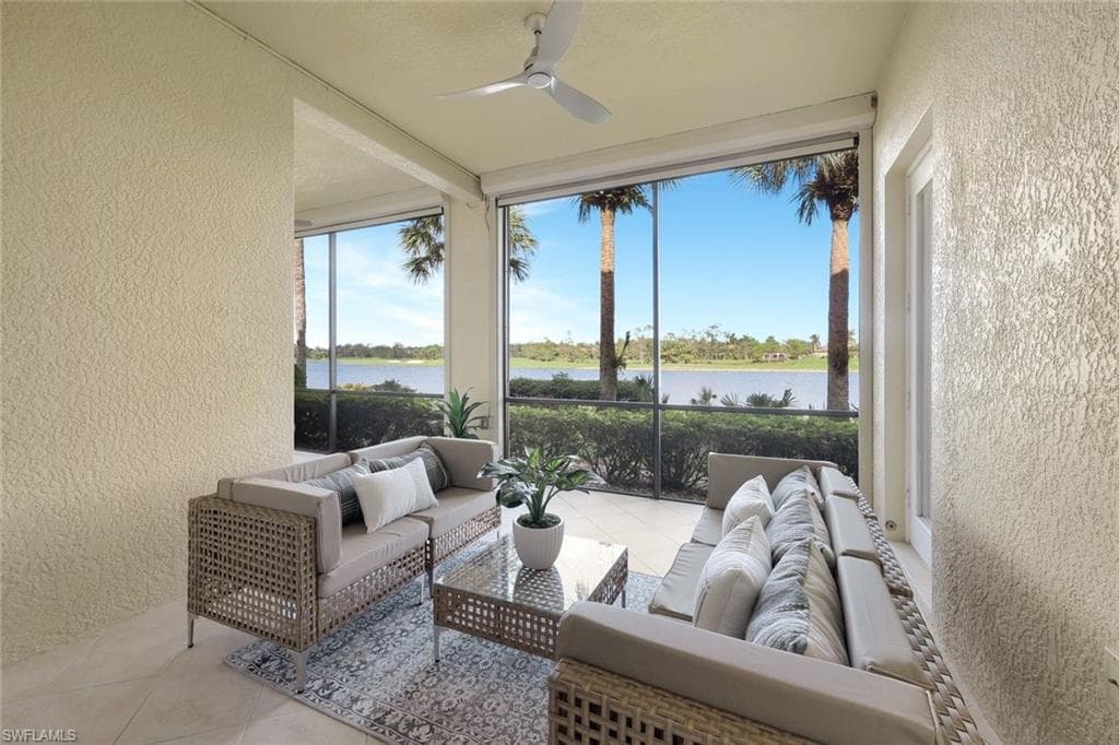 3695 Montreux Ln 8-101, Naples, FL 34114-24