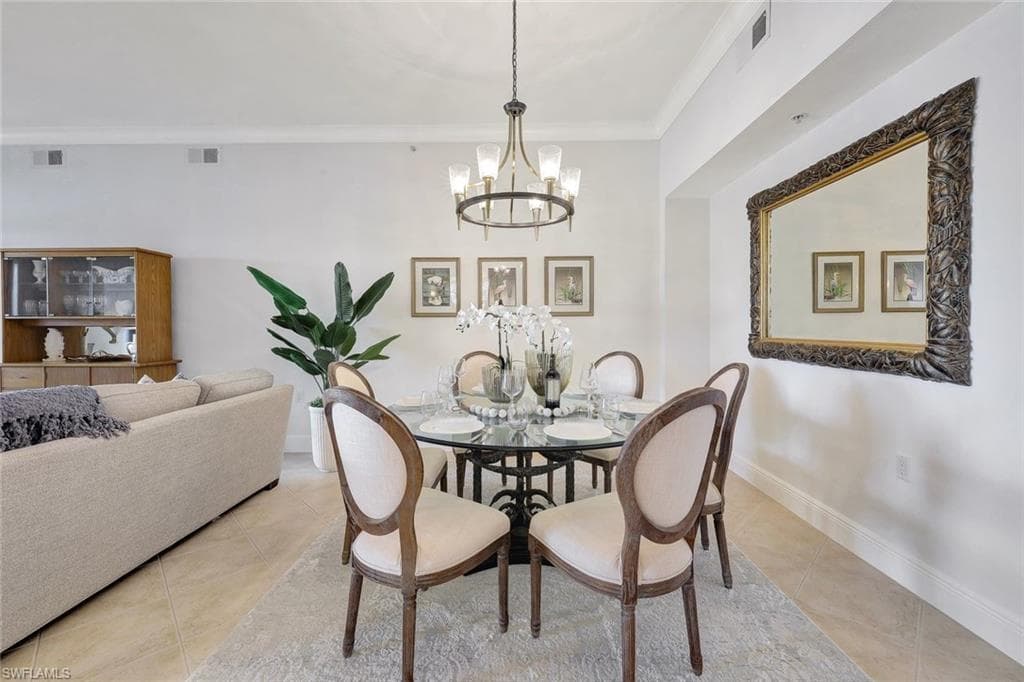 3695 Montreux Ln 8-101, Naples, FL 34114-7