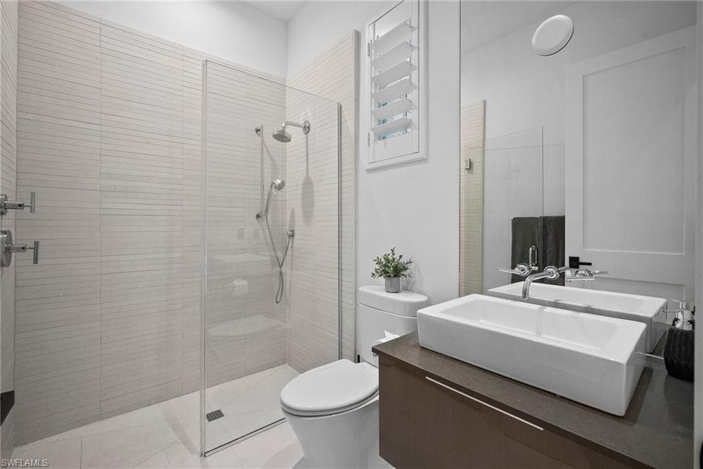 1627 Murex Ln, Naples, FL 34102-23