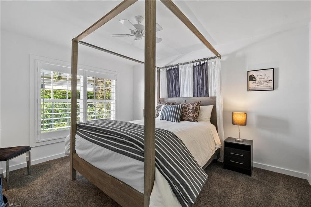 1627 Murex Ln, Naples, FL 34102-27