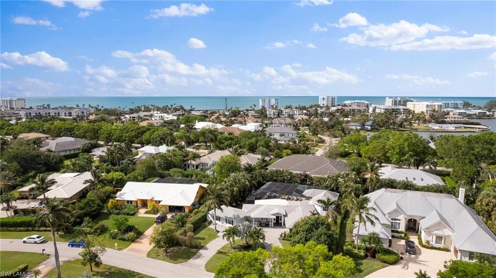 1627 Murex Ln, Naples, FL 34102-48