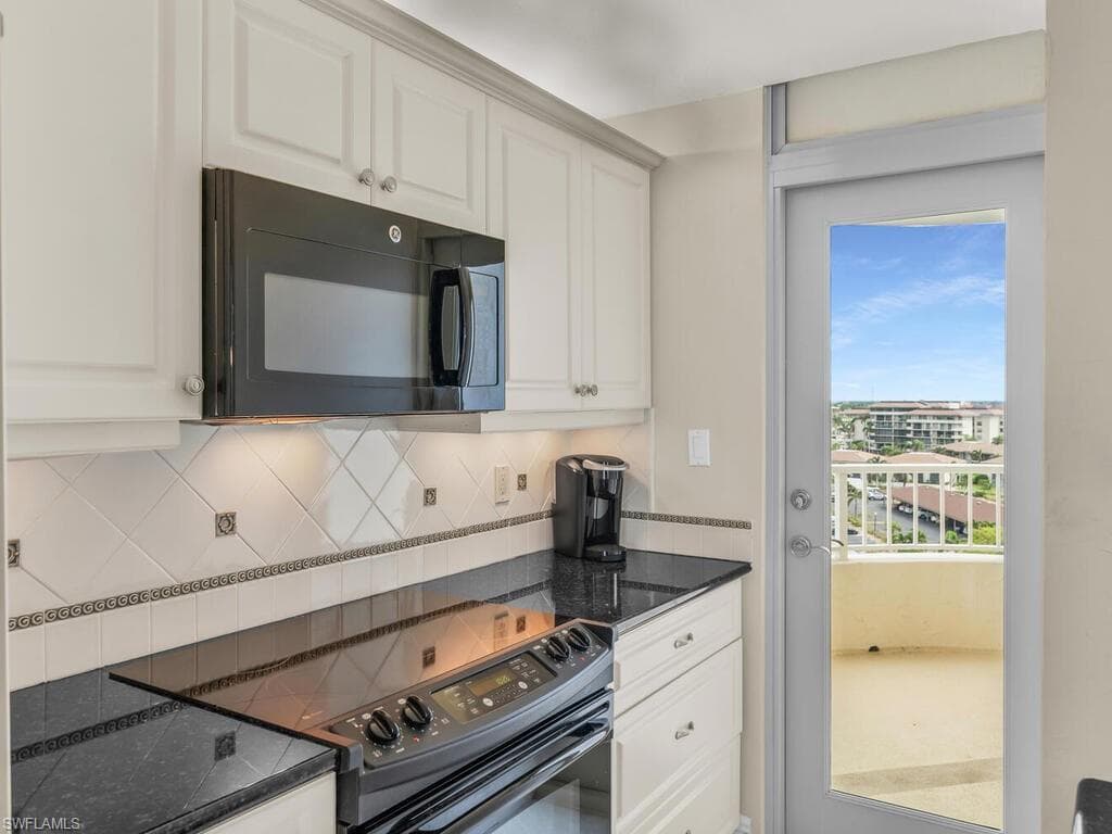 260 Seaview Ct 803, Marco Island, FL 34145-10